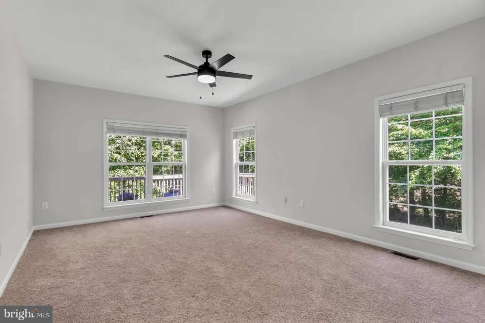 39 RIVER RIDGE LANE Fredericksburg, VA 22406