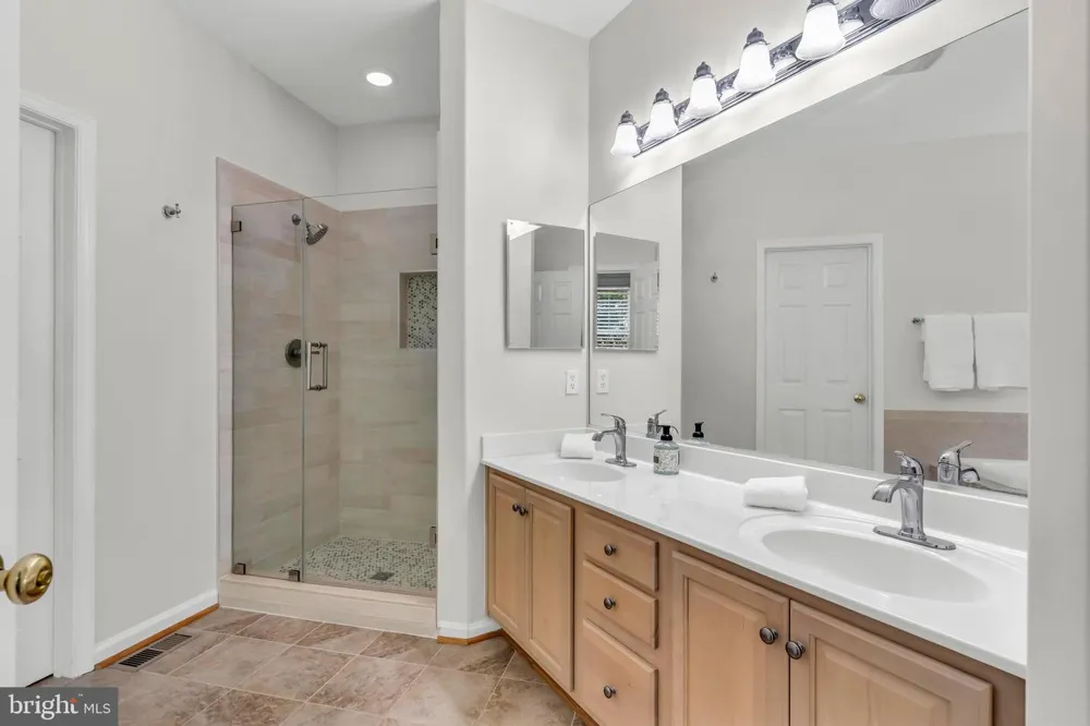 39 RIVER RIDGE LANE Fredericksburg, VA 22406