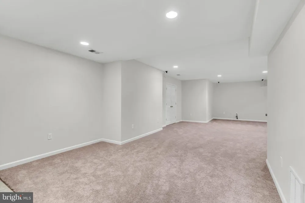 39 RIVER RIDGE LANE Fredericksburg, VA 22406