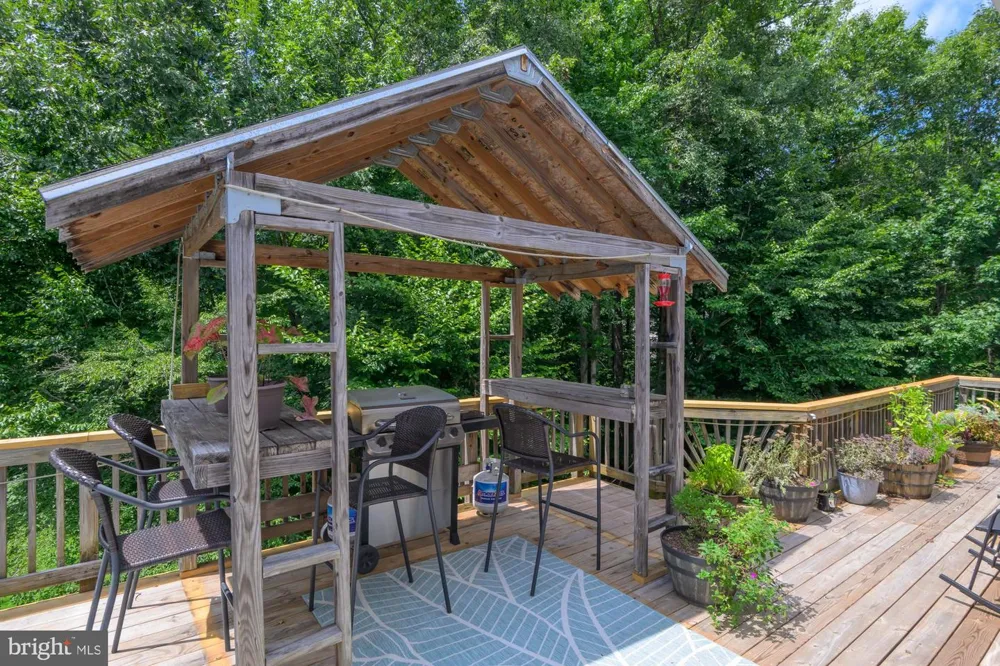 39 RIVER RIDGE LANE Fredericksburg, VA 22406