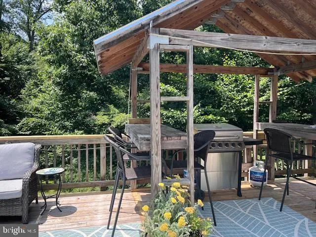 39 RIVER RIDGE LANE Fredericksburg, VA 22406