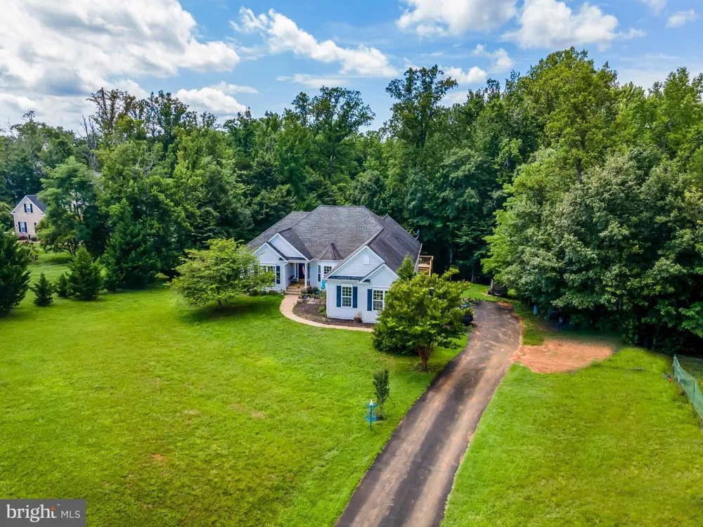 39 RIVER RIDGE LANE Fredericksburg, VA 22406
