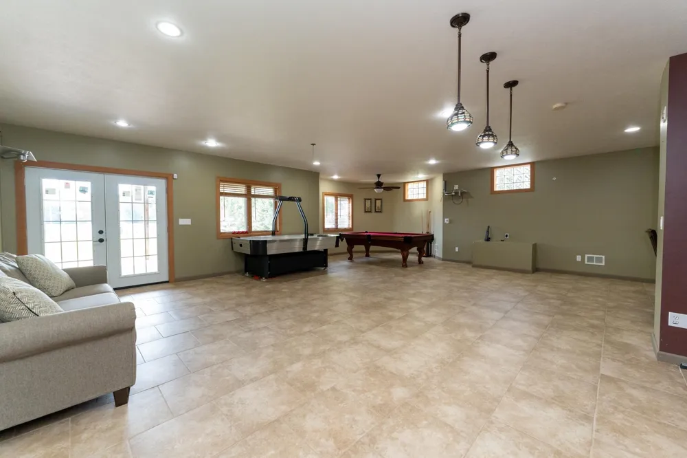 1107 Bundy Drive Broomfield Township, MI 48893