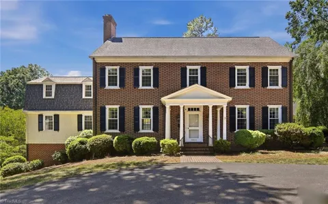2850 Merry Acres Lane
