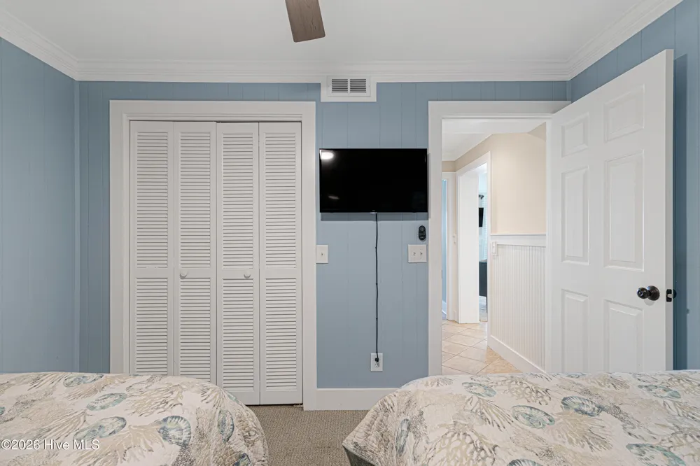 301 E Commerce Way Road #255 Sea Spray Atlantic Beach, NC 28512