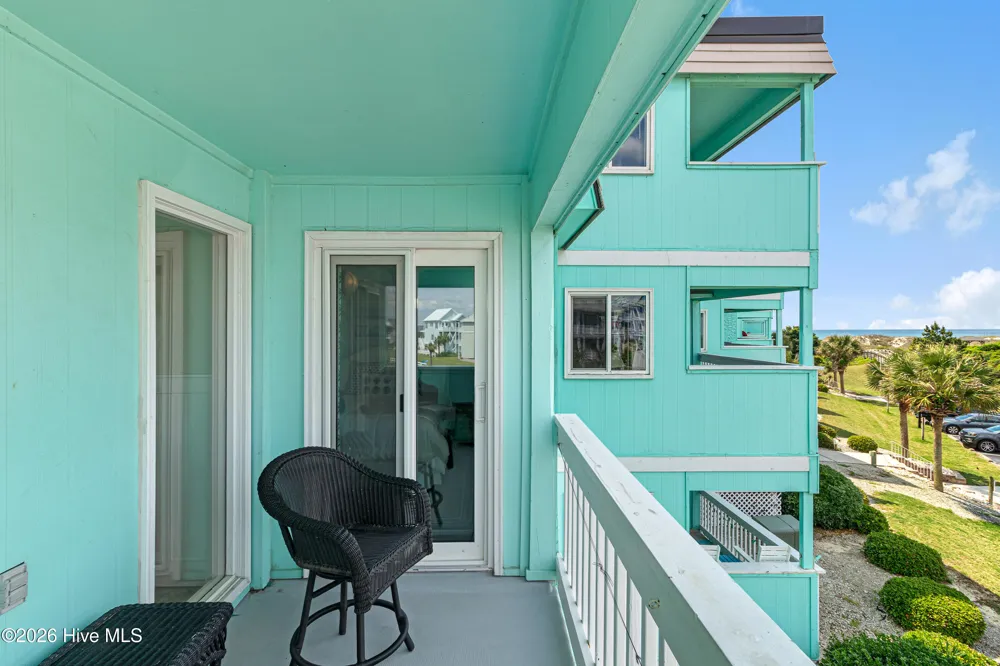 301 E Commerce Way Road #255 Sea Spray Atlantic Beach, NC 28512