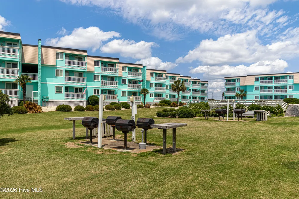 301 E Commerce Way Road #255 Sea Spray Atlantic Beach, NC 28512