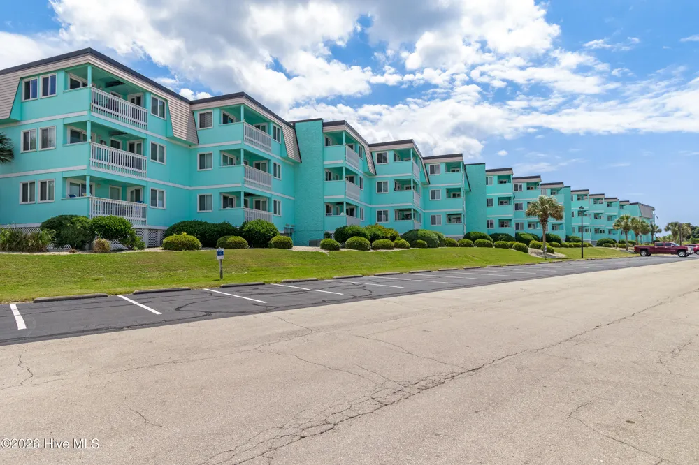 301 E Commerce Way Road #255 Sea Spray Atlantic Beach, NC 28512