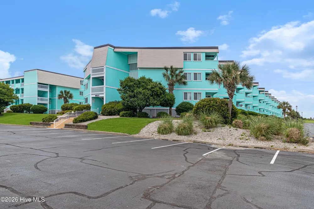 301 E Commerce Way Road #255 Sea Spray Atlantic Beach, NC 28512