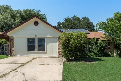 915 Freestone Drive