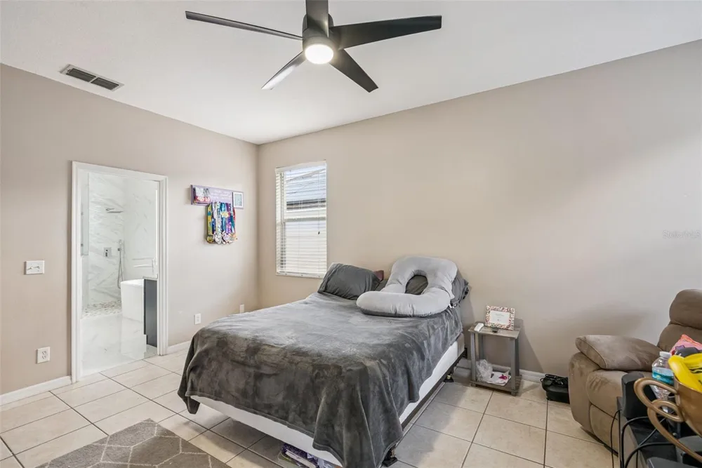13805 EAGLES GLEN COURT Orlando, FL 32837