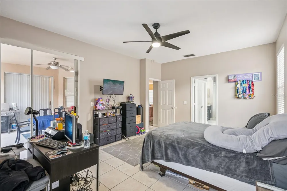 13805 EAGLES GLEN COURT Orlando, FL 32837