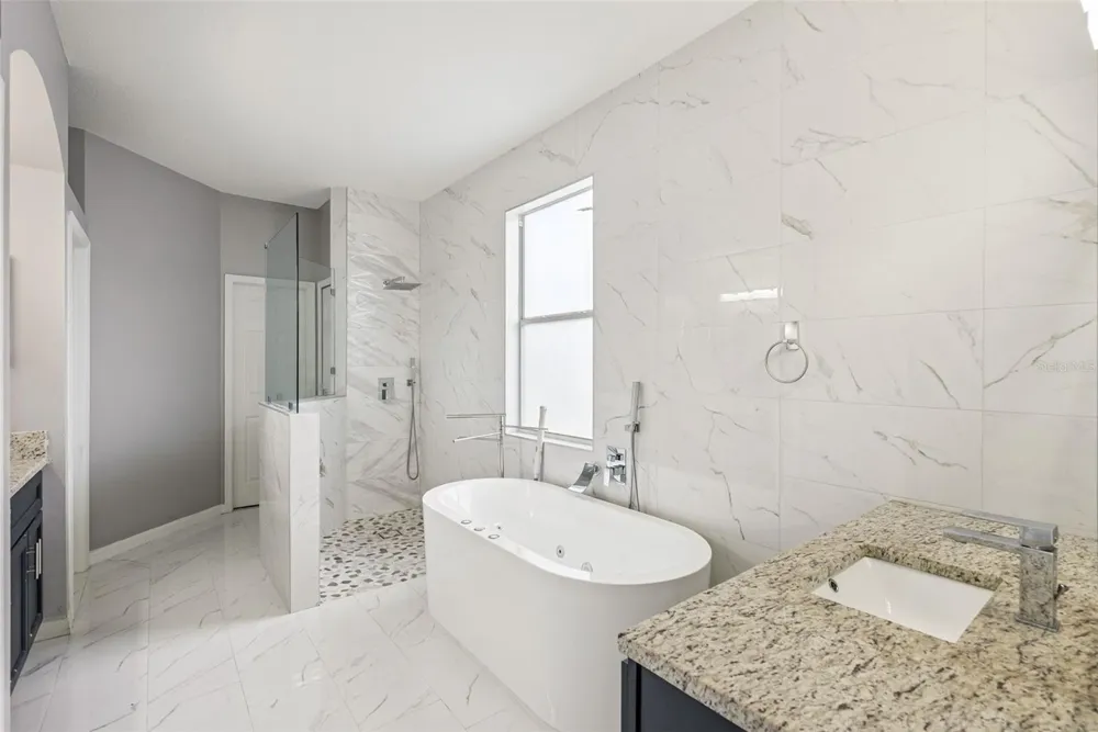 13805 EAGLES GLEN COURT Orlando, FL 32837