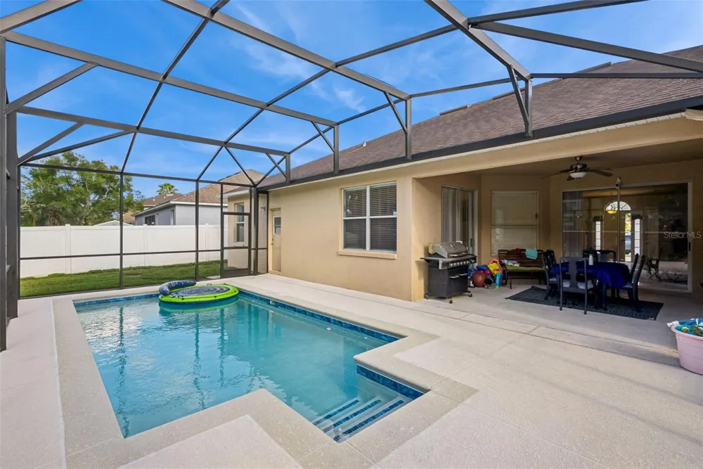 13805 EAGLES GLEN COURT Orlando, FL 32837