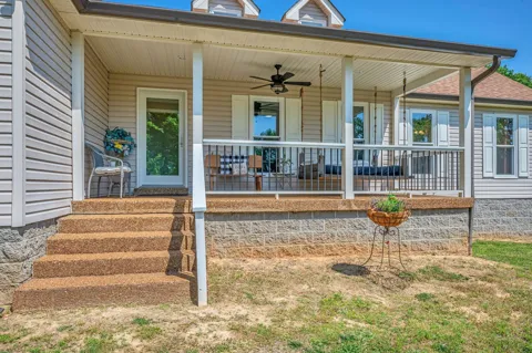 643 Bear Creek Valley Rd