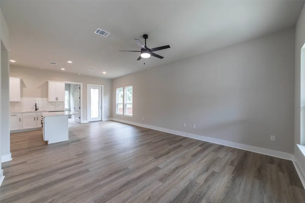 639 Magnolia Lane Cottonwood Shores, TX 78657