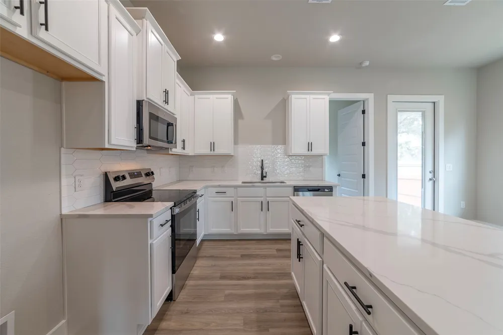 639 Magnolia Lane Cottonwood Shores, TX 78657