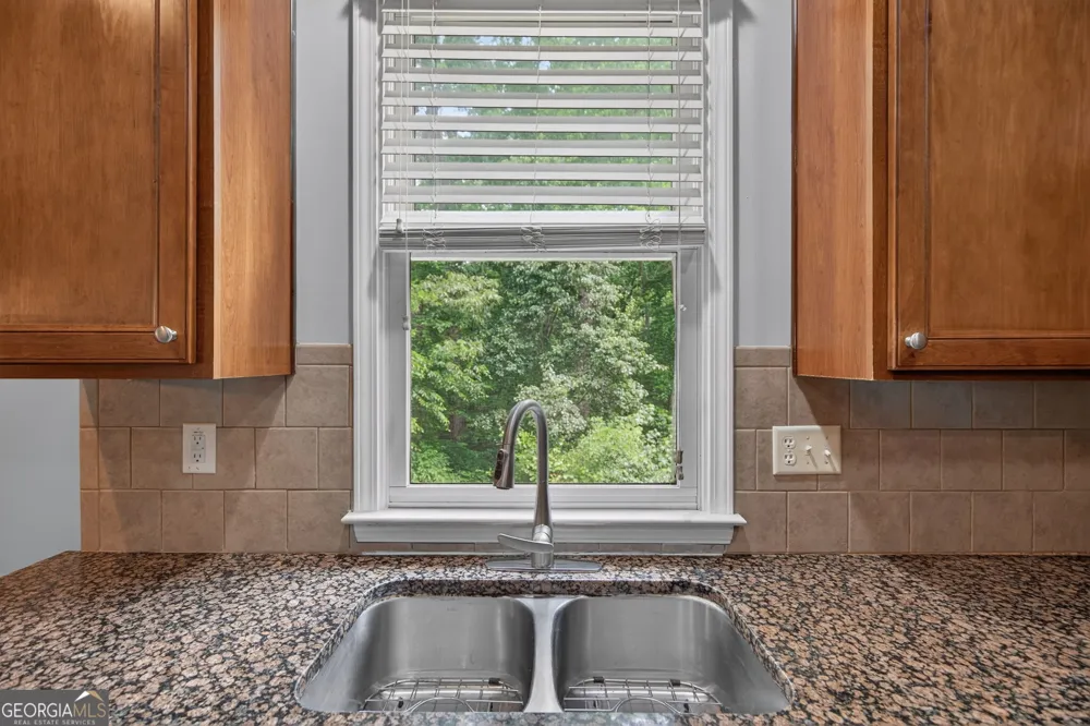 9125 Loxford ST Lithia Springs, GA 30122