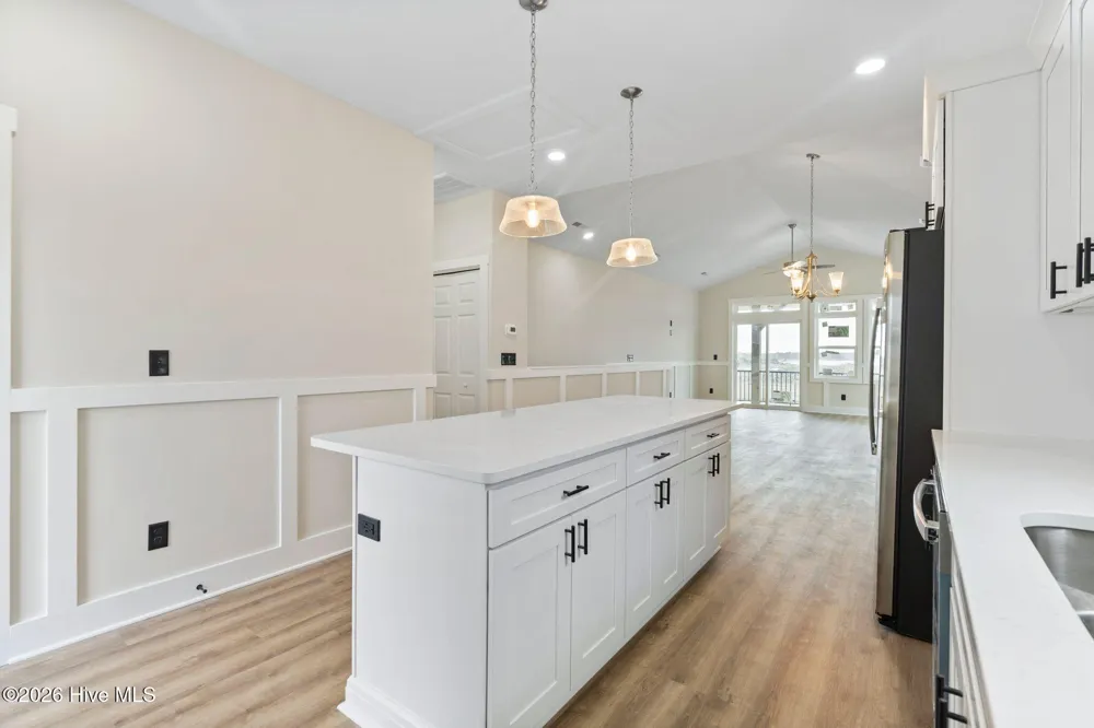 205 Shell Road Surf City, NC 28445
