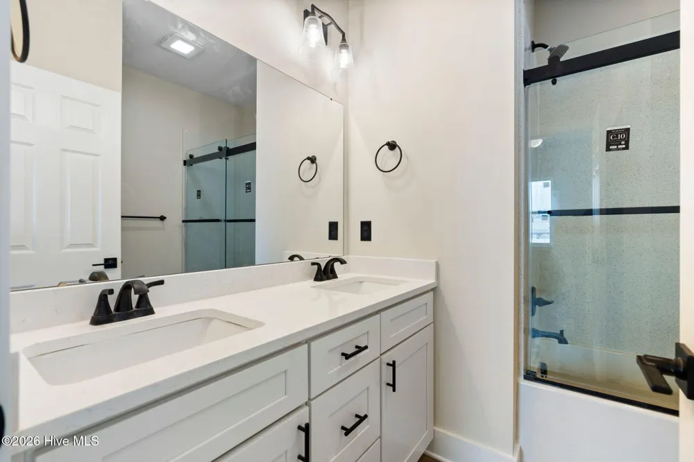 205 Shell Road Surf City, NC 28445