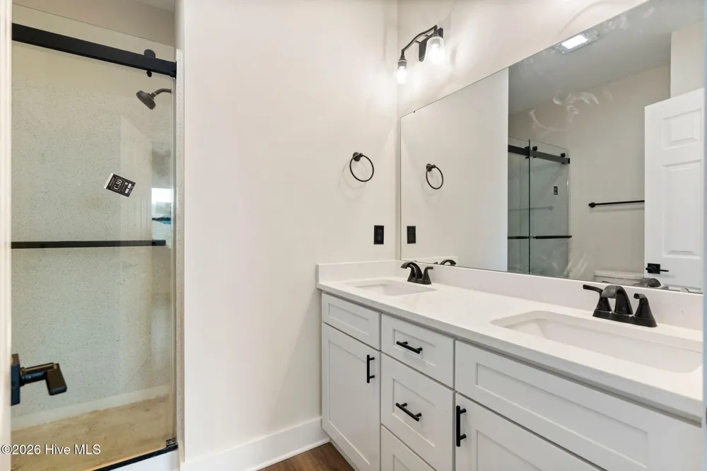 205 Shell Road Surf City, NC 28445