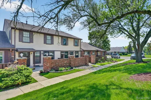 39427 Heatherheath Drive