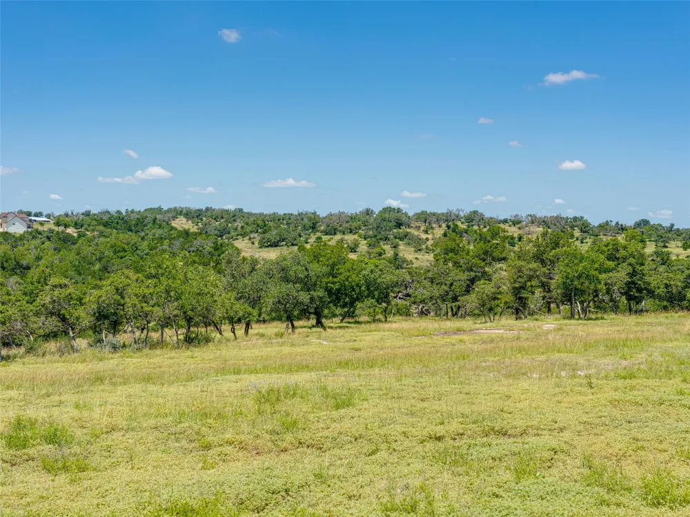 19 Cielo Vista Court Fredericksburg, TX 78624