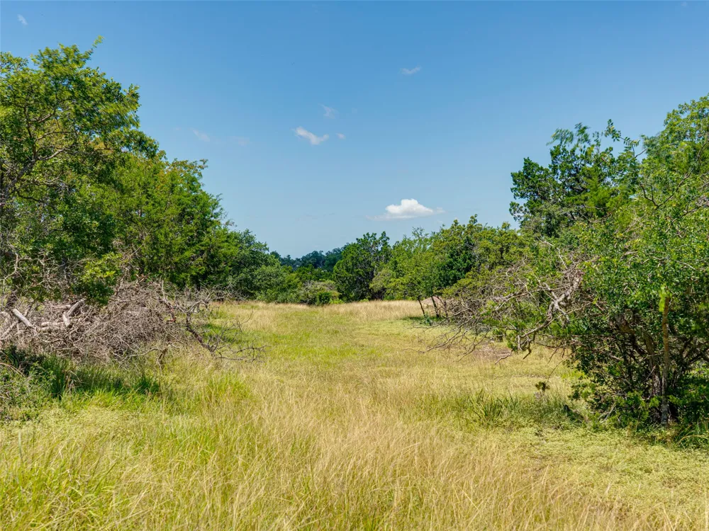19 Cielo Vista Court Fredericksburg, TX 78624