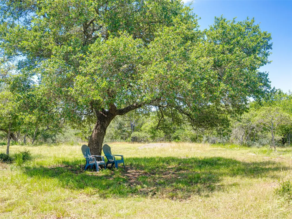 19 Cielo Vista Court Fredericksburg, TX 78624
