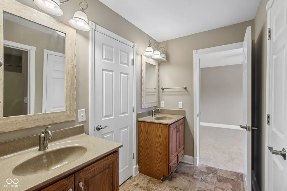 4450 W 300 Fairland, IN 46126