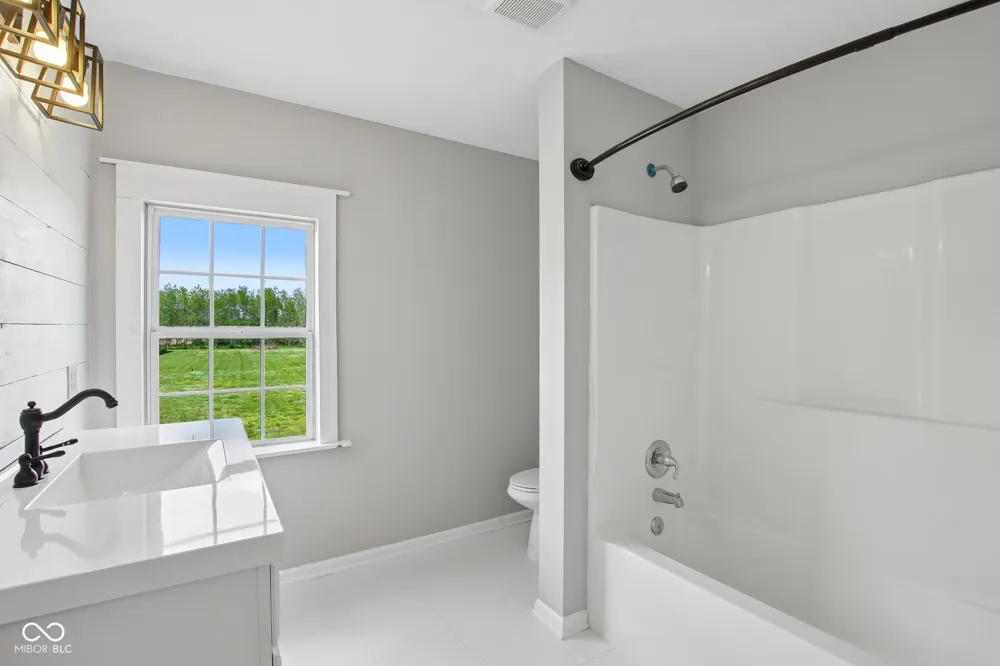 4450 W 300 Fairland, IN 46126