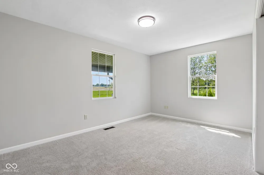 4450 W 300 Fairland, IN 46126