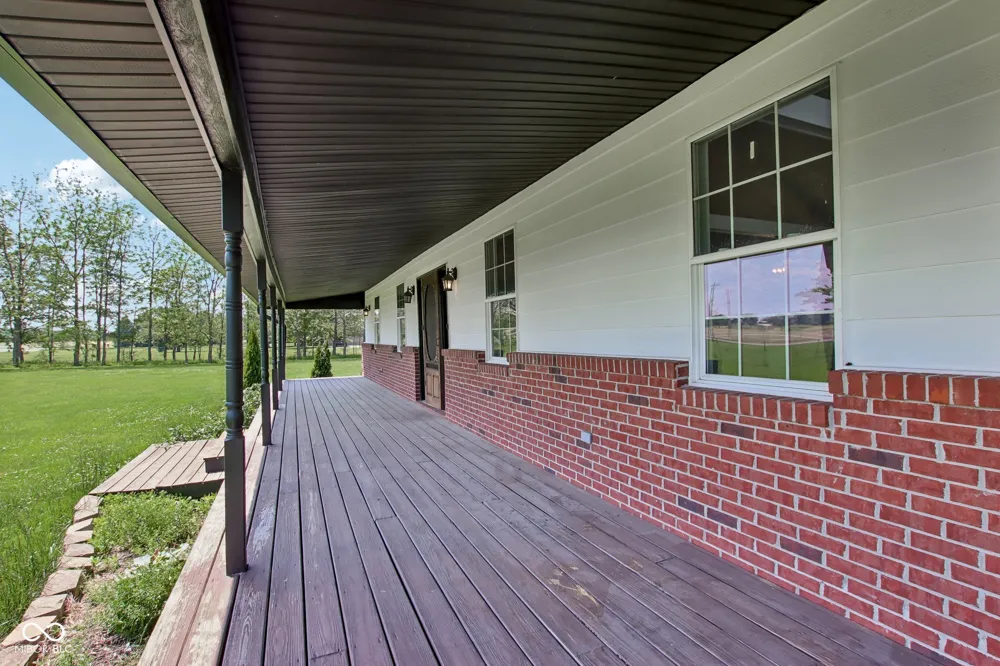 4450 W 300 Fairland, IN 46126