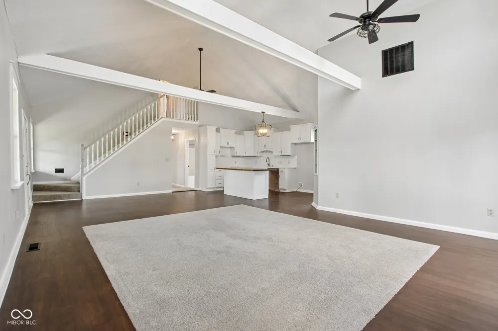 4450 W 300 Fairland, IN 46126