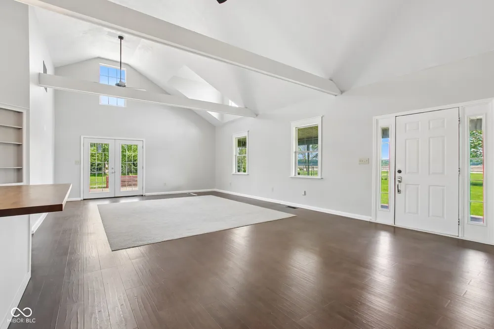 4450 W 300 Fairland, IN 46126