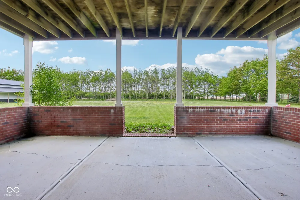 4450 W 300 Fairland, IN 46126