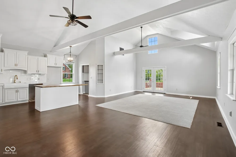 4450 W 300 Fairland, IN 46126