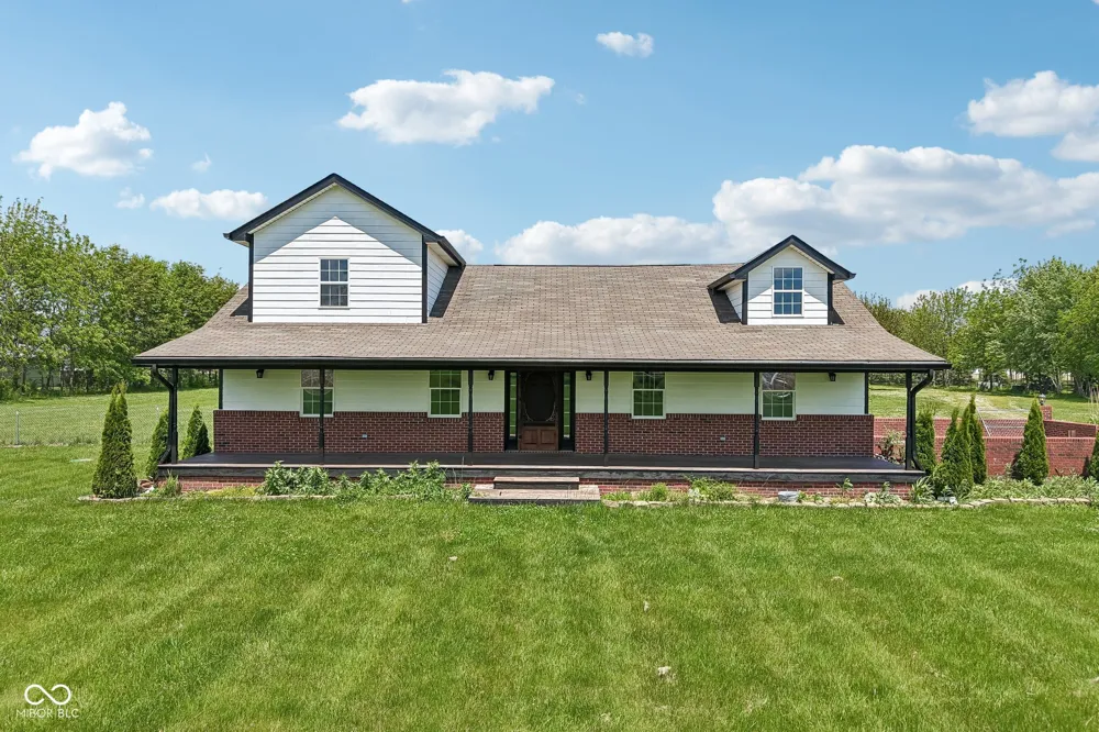 4450 W 300 Fairland, IN 46126