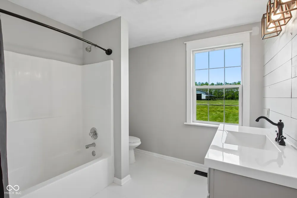 4450 W 300 Fairland, IN 46126