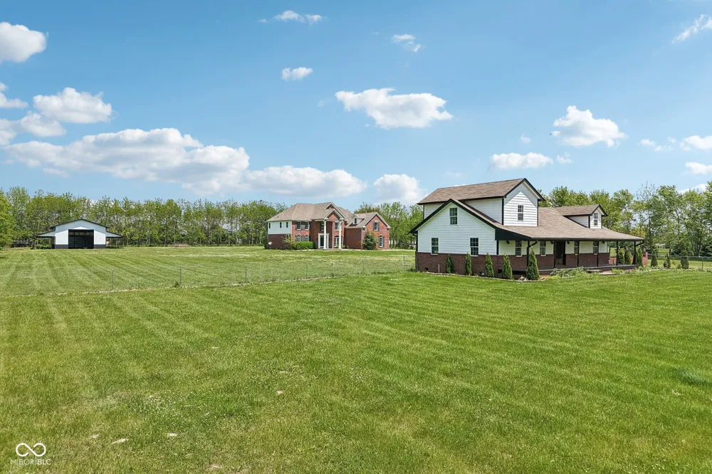4450 W 300 Fairland, IN 46126