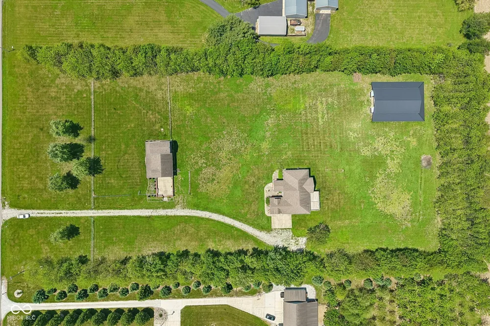 4450 W 300 Fairland, IN 46126