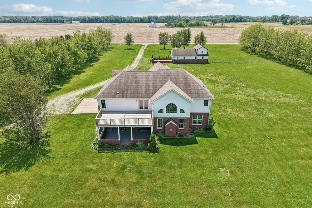 4450 W 300 Fairland, IN 46126