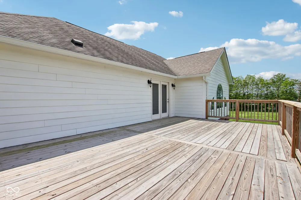 4450 W 300 Fairland, IN 46126