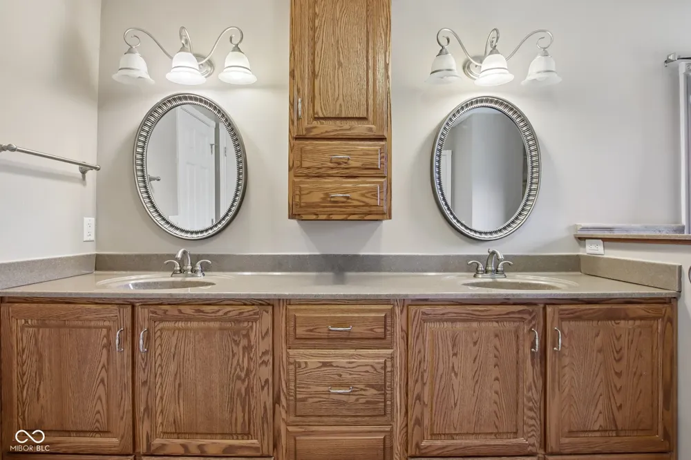 4450 W 300 Fairland, IN 46126