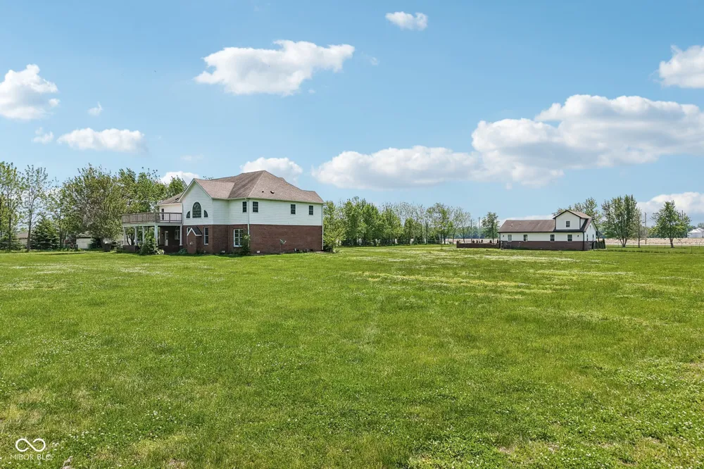 4450 W 300 Fairland, IN 46126