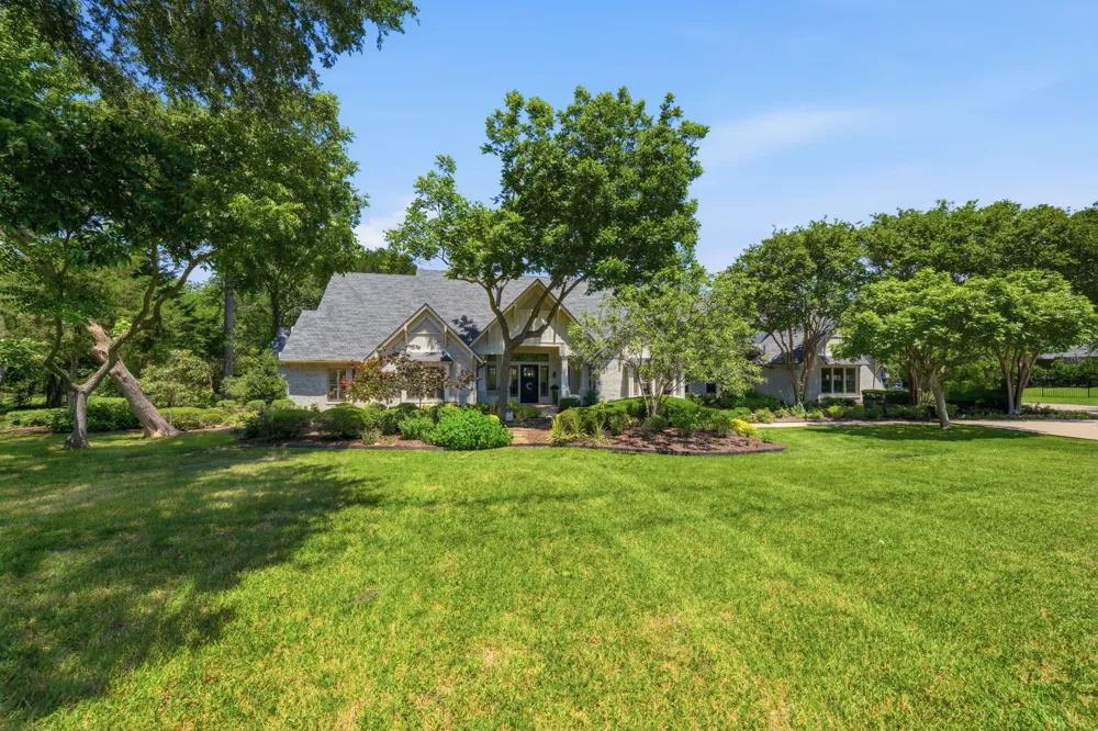 1860 Mary Lee Lane Lucas, TX 75002