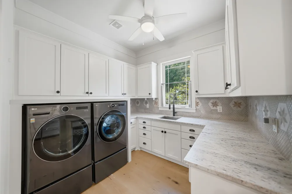 1860 Mary Lee Lane Lucas, TX 75002