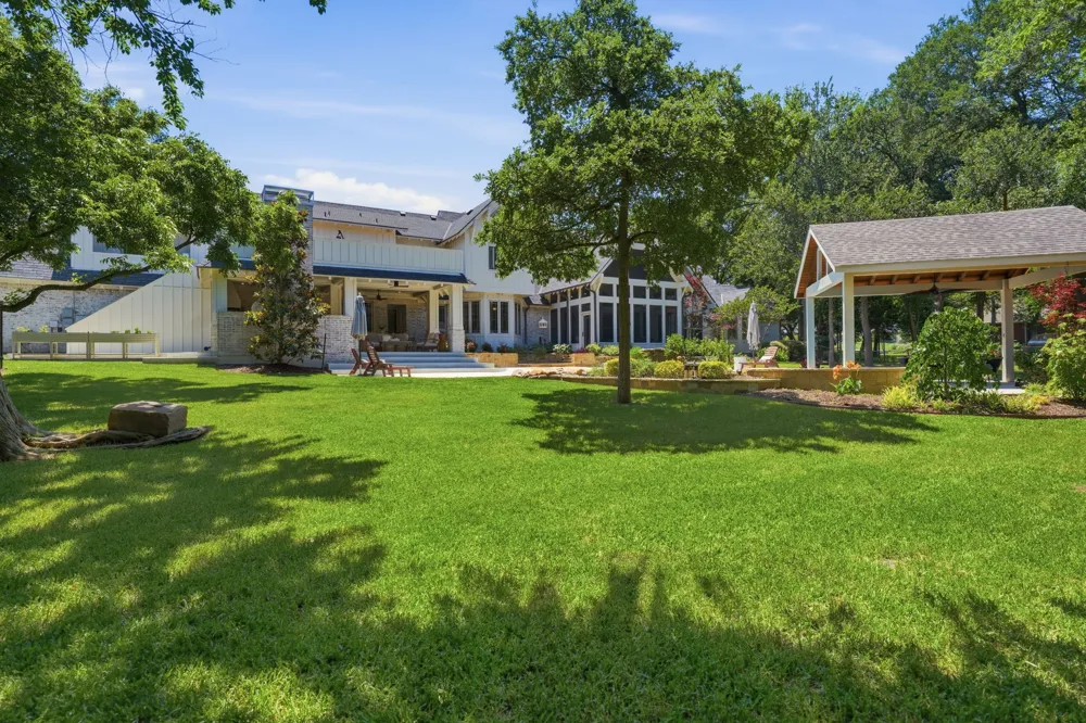 1860 Mary Lee Lane Lucas, TX 75002