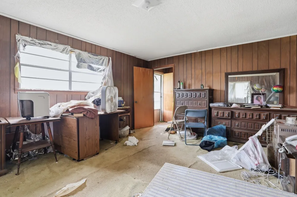 911 W Reagan Street Palestine, TX 75801