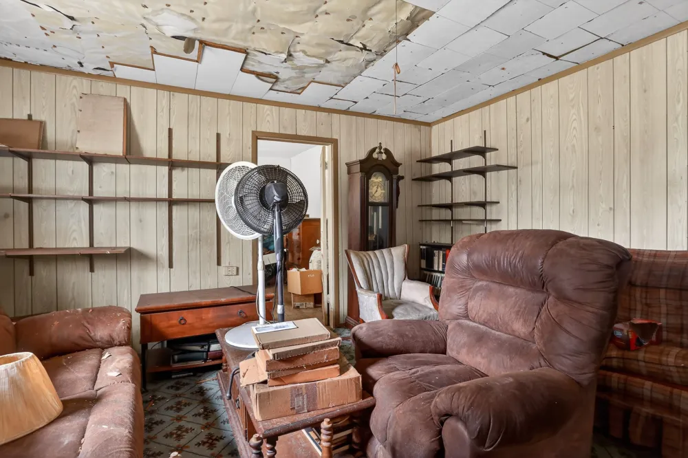 911 W Reagan Street Palestine, TX 75801